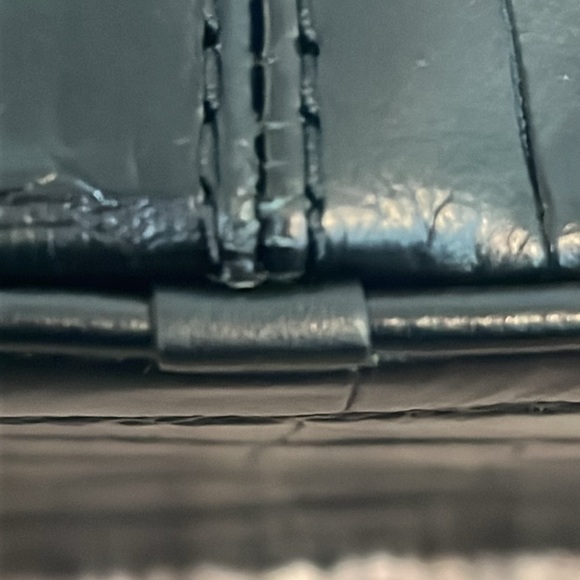 Marc Jacobs Flash Croc Print Crossbody - Black with Gold Hardware - Picture 15 of 16